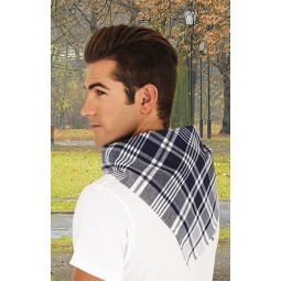 Pañuelo de cuadros azul, personalizable.