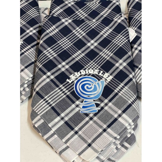 Pañuelo de cuadros azul, personalizable.