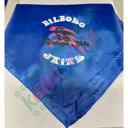 PAÑUELOS: EJEMPLOS  de pañuelos de fiesta personalizados.