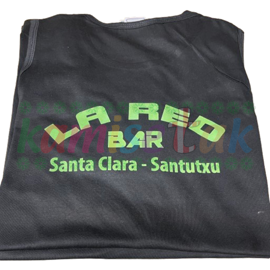 Camisetas negras de Bar La RED de Santutxu