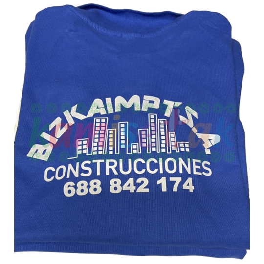 Polos azules de Construcciones BIZKAIMPT