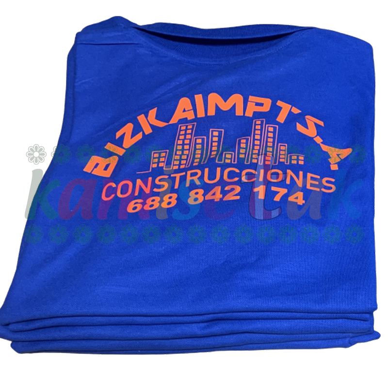 Polos azules de Construcciones BIZKAIMPT