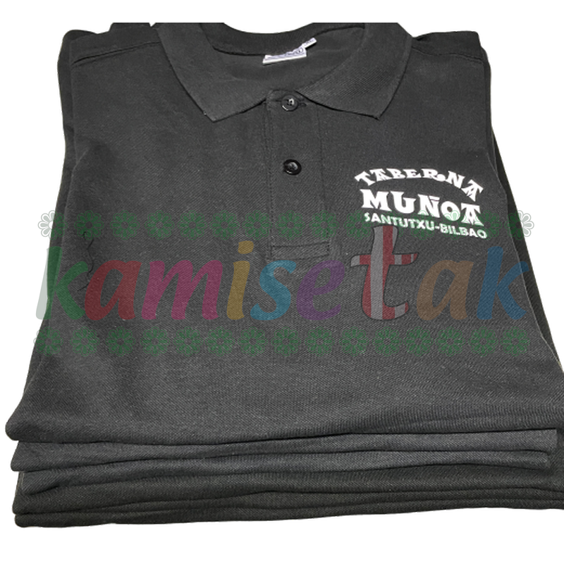 Polos negros Taberna Muñoa de Santutxu